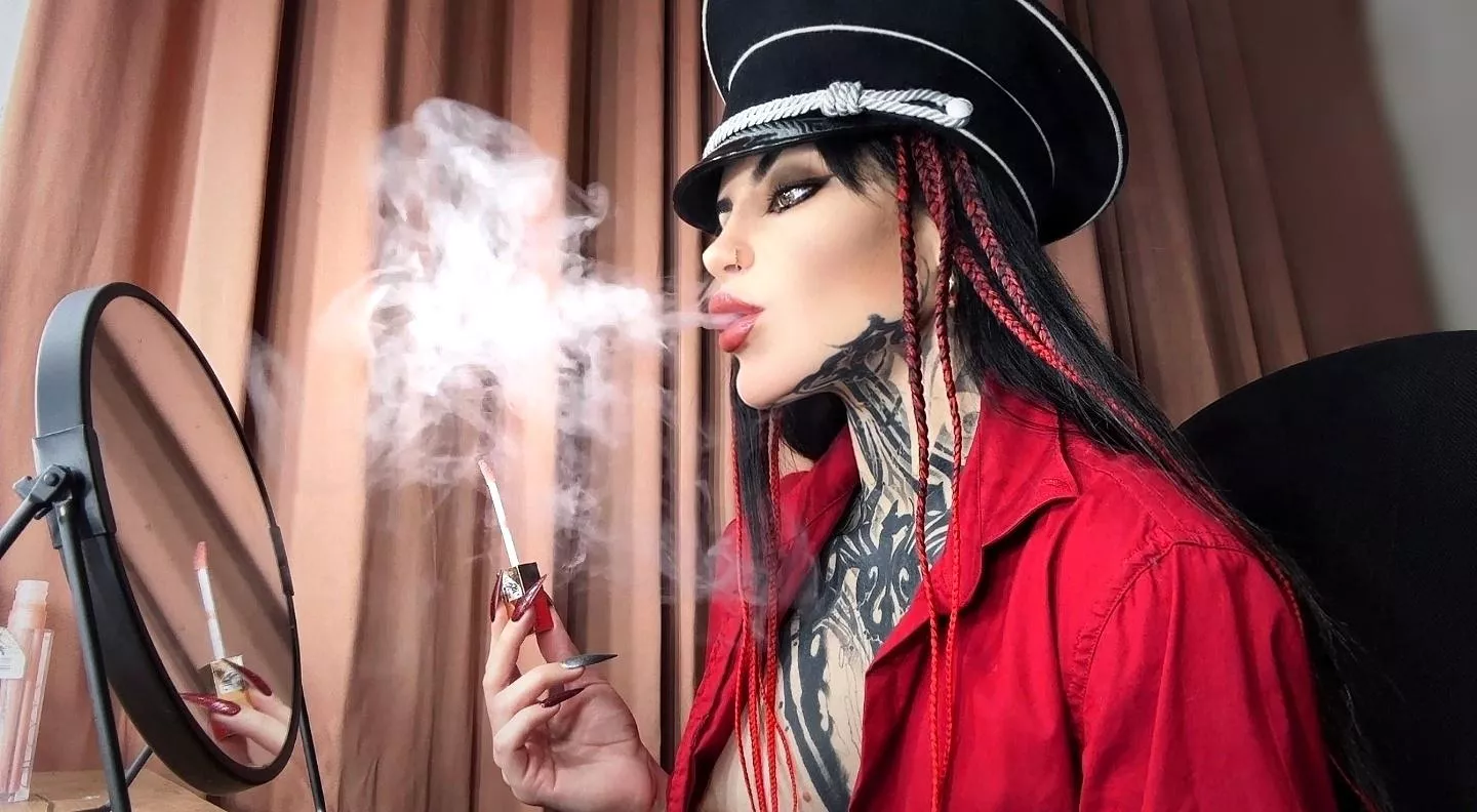 Can't do my make up without it