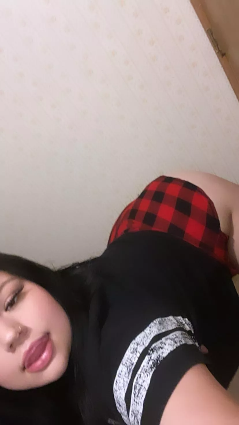 Come have some fun with me😍