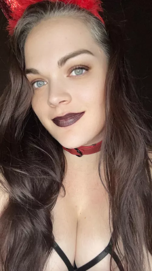 Cum play with me daddy 