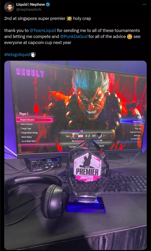 Did Punk keep sending him messages on his phone throughout the bracket or something