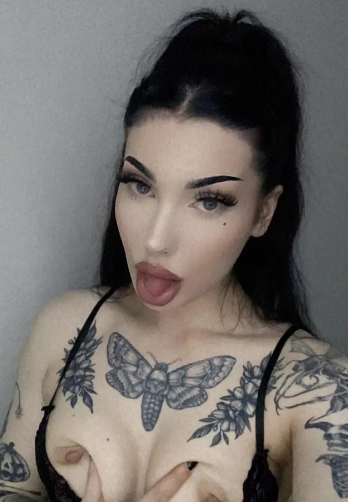 Give me lick Goth dick please!