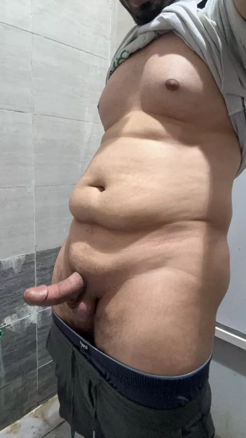 Got horny at work 🥵