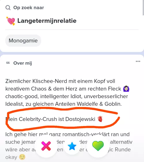 Guys I thought it was just a meme I didn't know ppl seriously worshipped Dostoyevski please I'm crying 😭😭😭