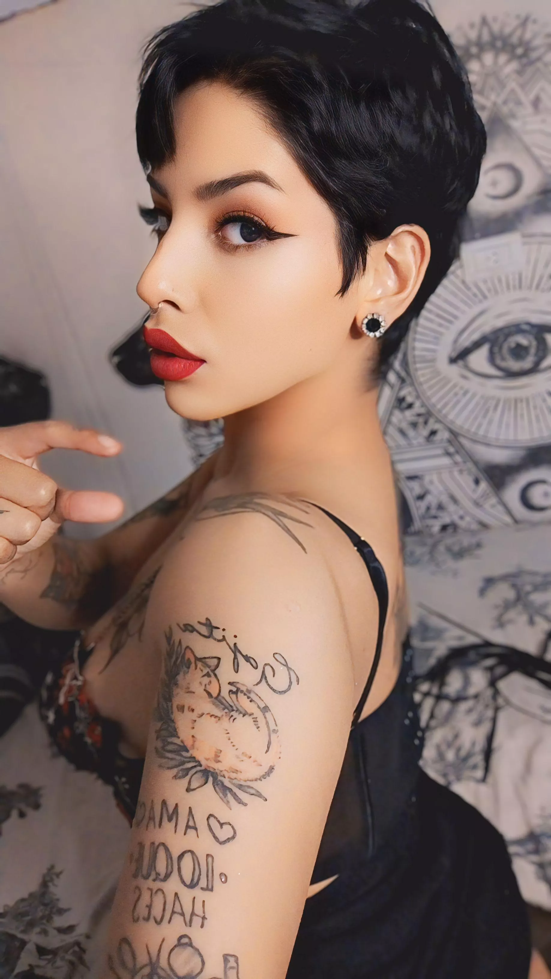 Hey, have anyone told you how pathetic you look playing that shrimp attempt? 