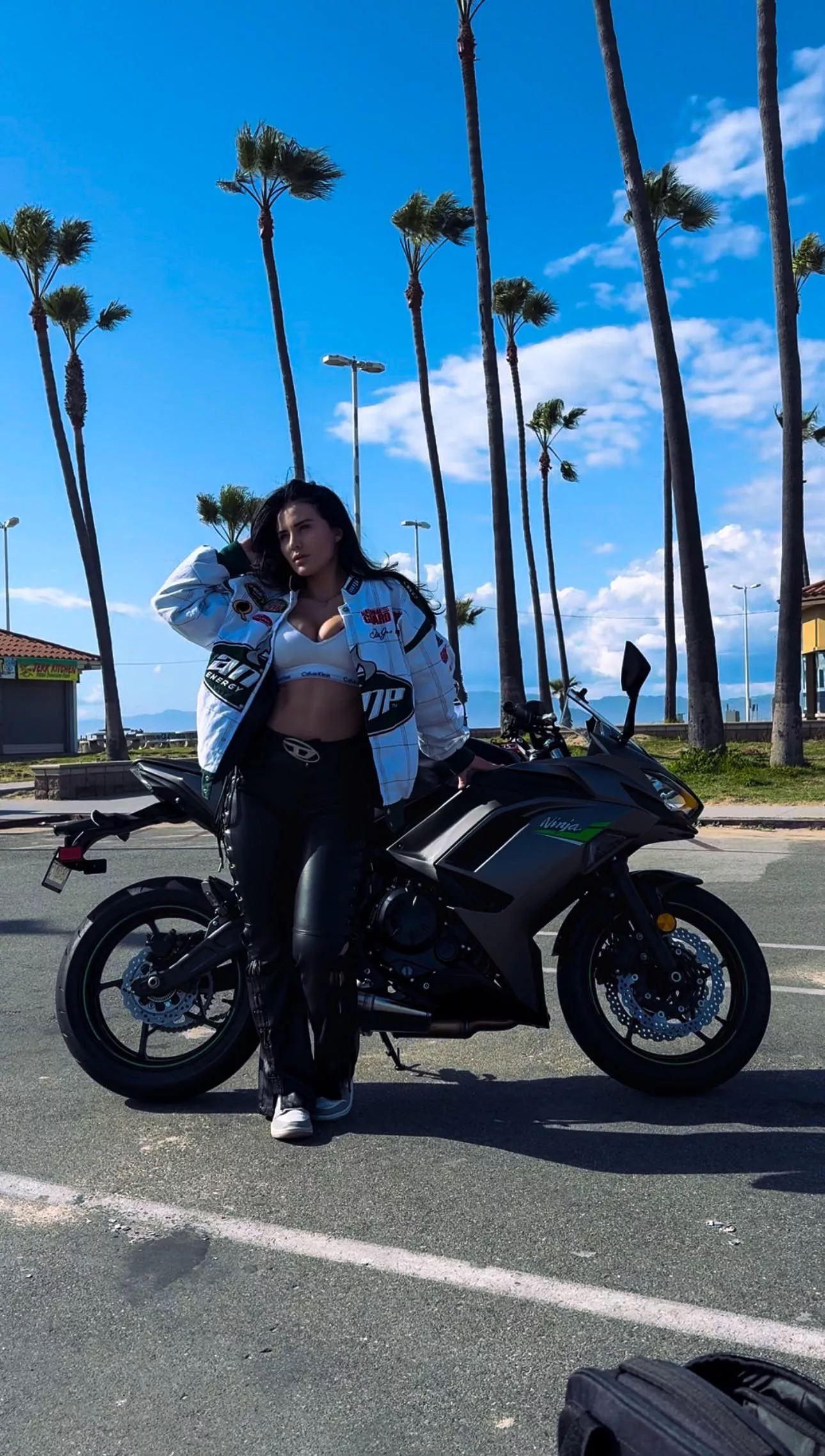 Hope I’m your type 😝❤️