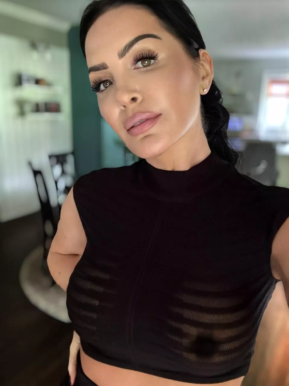 how fuckable would I be if I dressed like this 41F