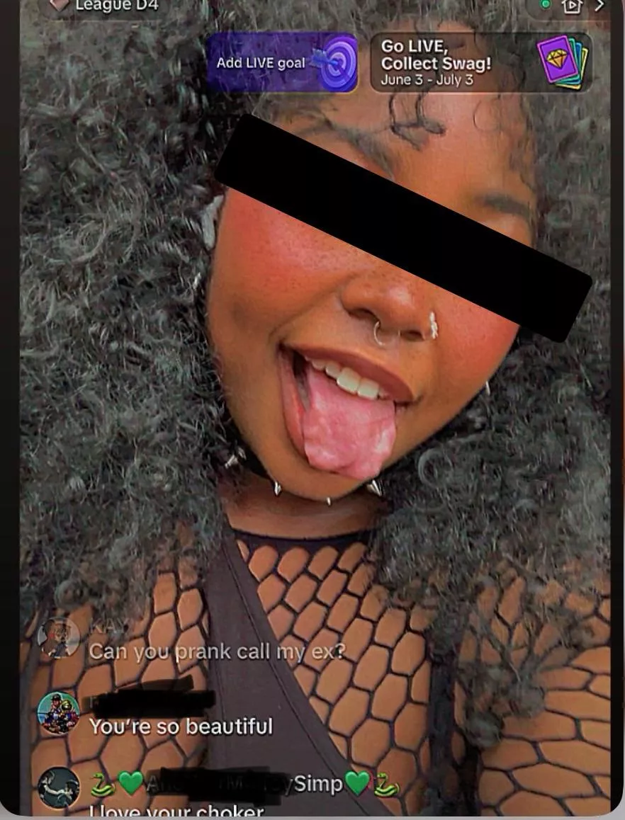 I collect simps everywhere I go 🤪🖤✨