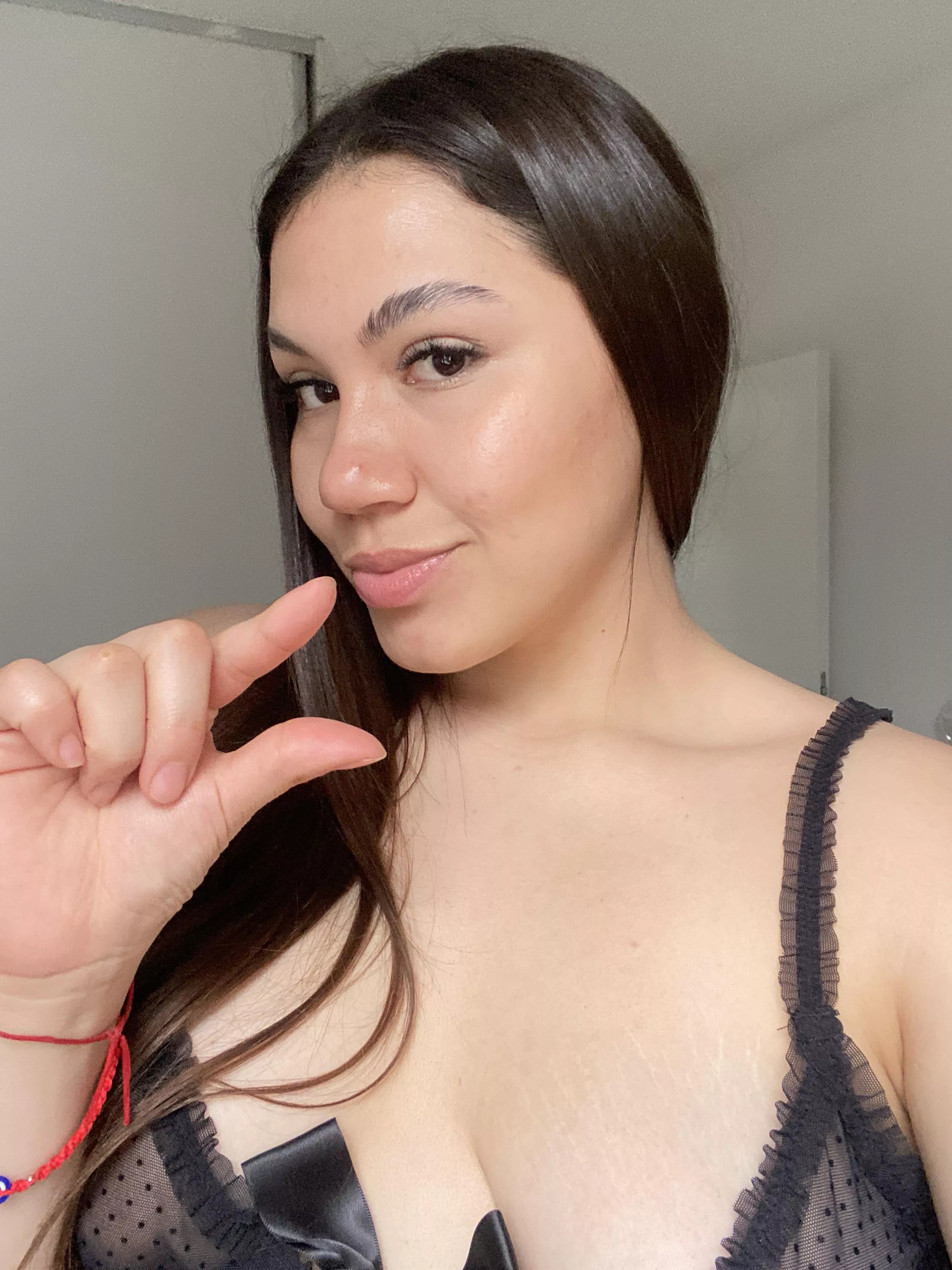 I want you to give me that clitoris 