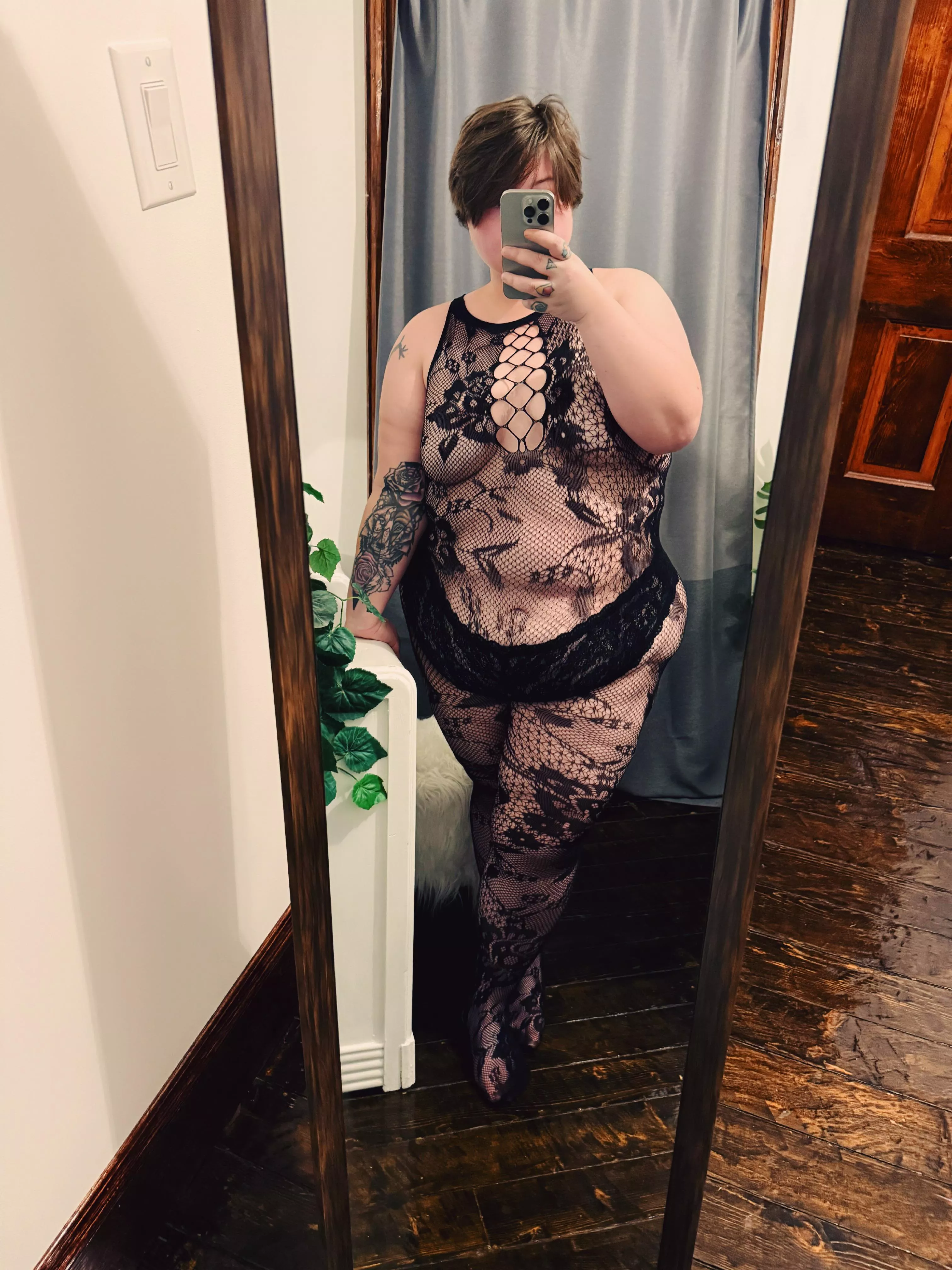 I’d put my big belly in fishnets everyday for you