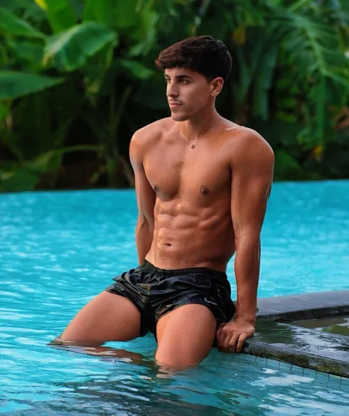 Imagine your hands on my chest 