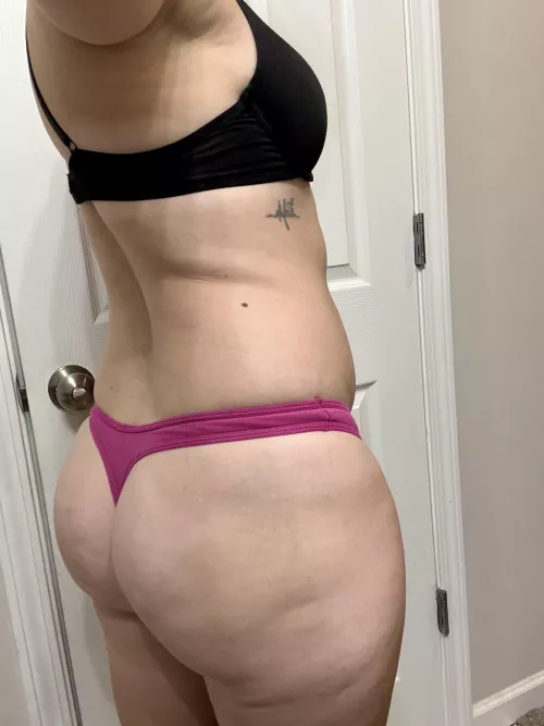 It’s a thong type of Sunday