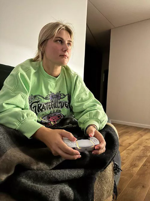 Join me then later I'll join you and play with you