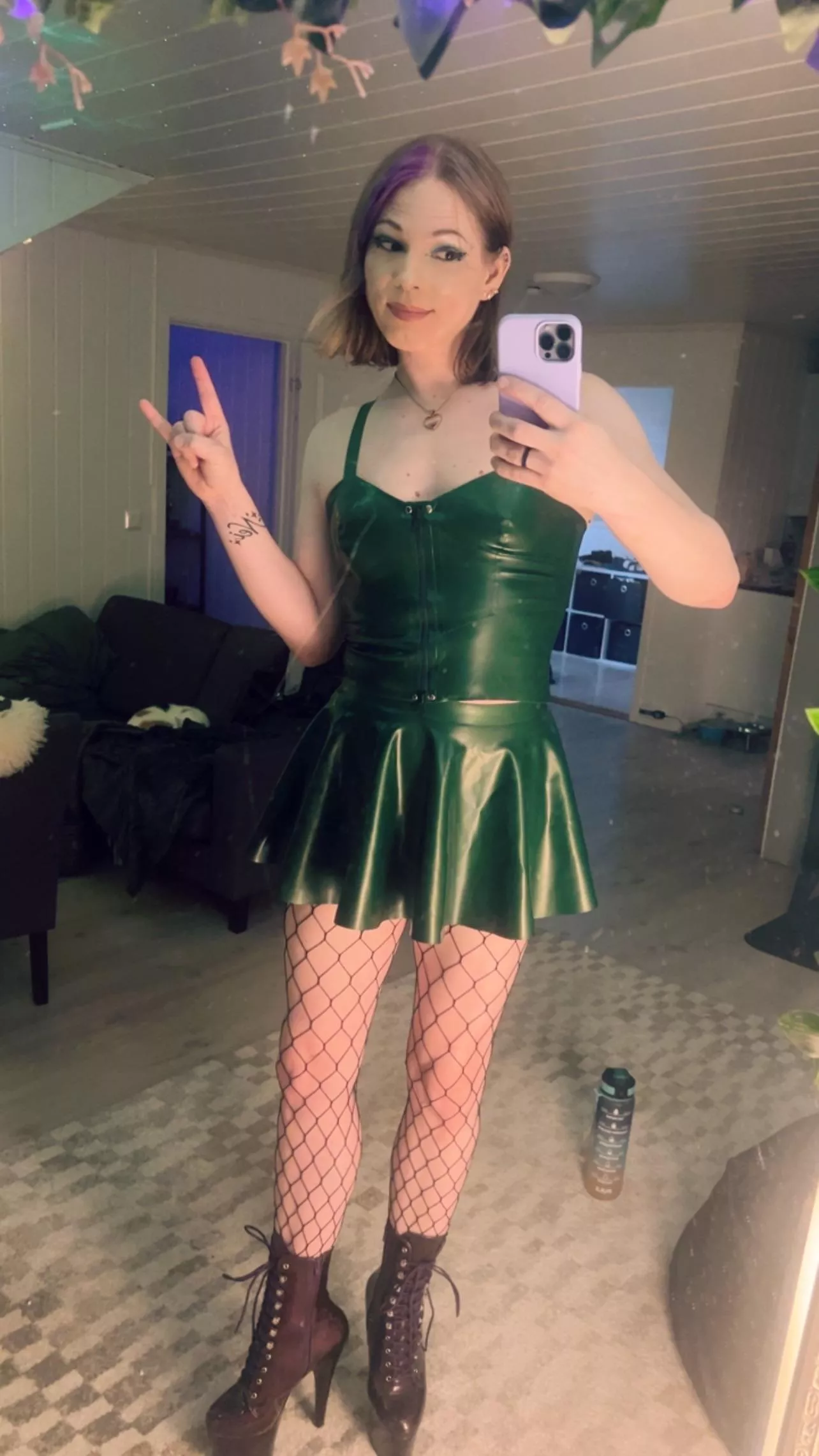 Little Kinkerbell wen[t] to a party. Wanna guess what happened next? 🧚