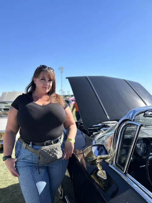 Maybe I should be a car show model ;) 