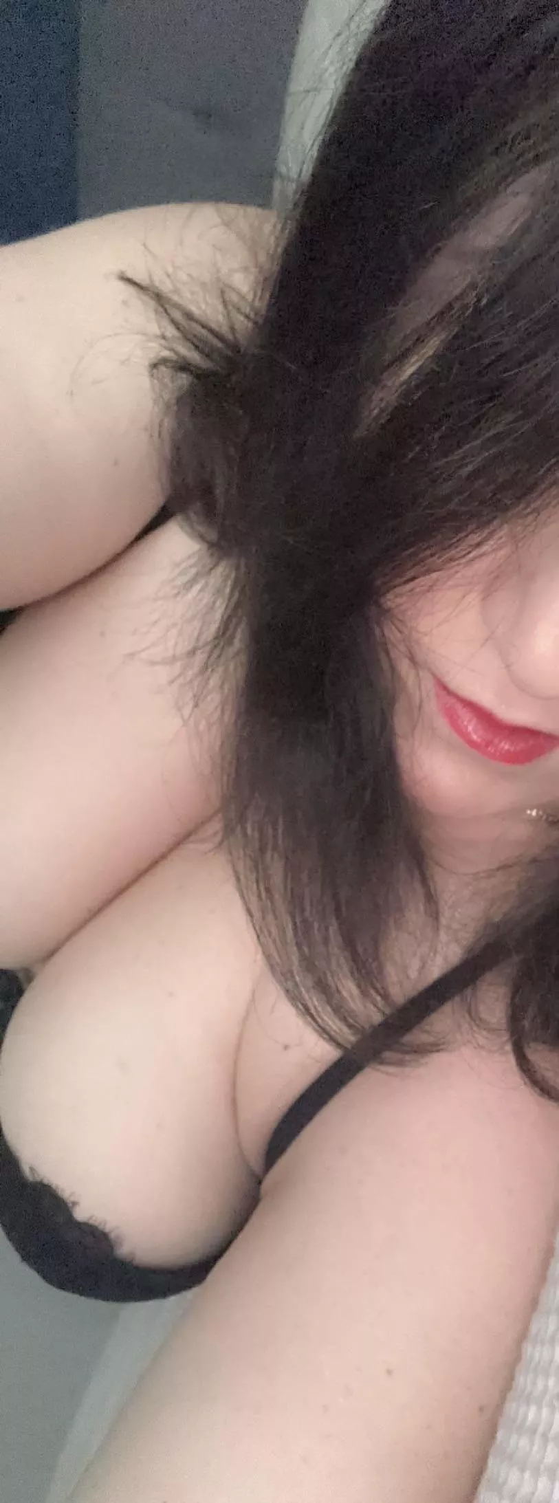 MILF 46. New week. Younger men only 🫦