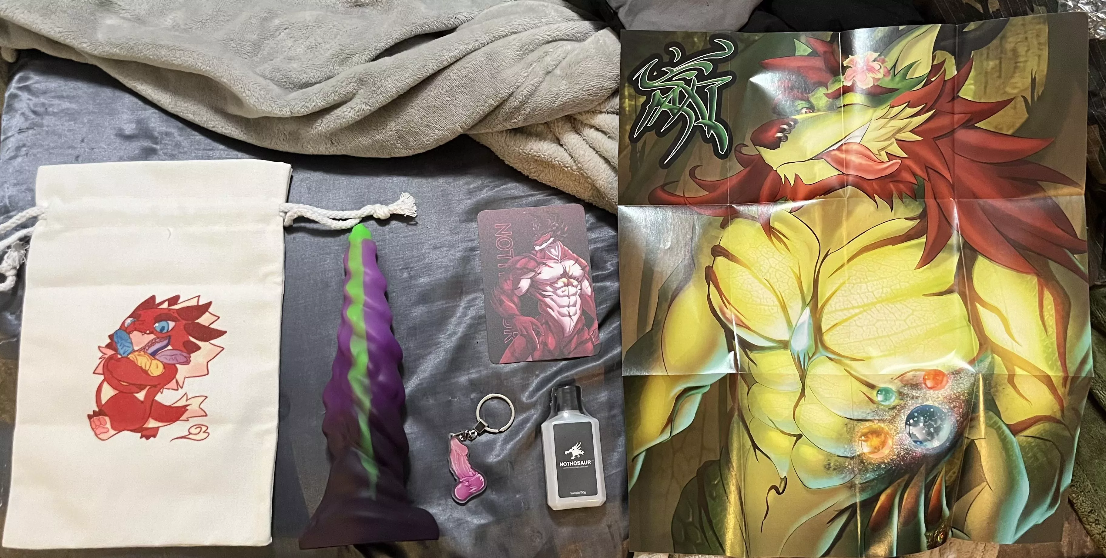 My collab bundle arrived yesterday with a bunch of goodies! 