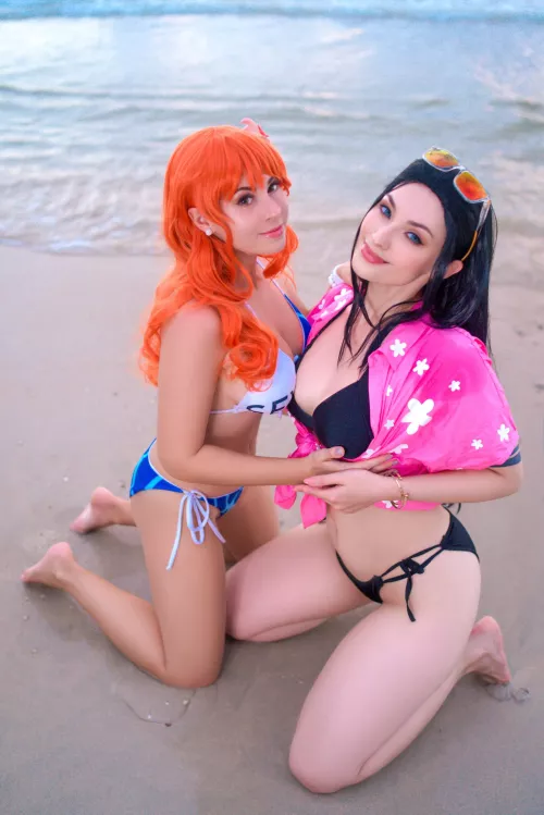 Nami and Robin cosplay by Yuna Kairi and Juk
