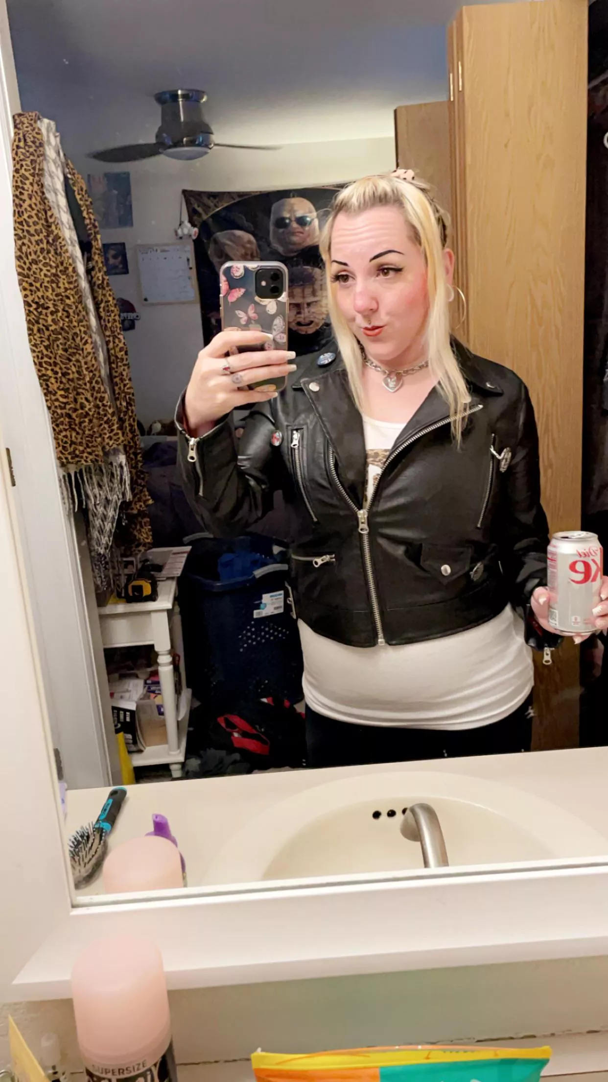 Need some fun after my work shift! F/29/CO 