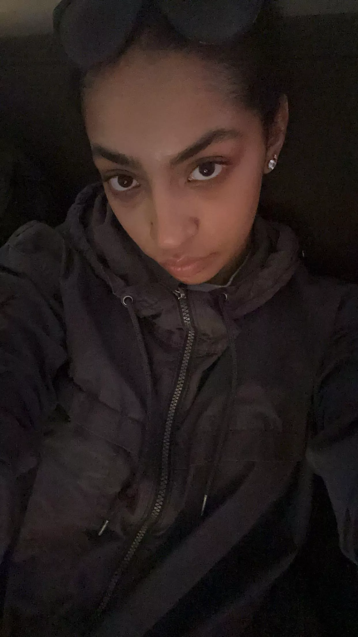 No need to speak, I know my beauty has tongue twisted you💋 No need to speak, I know my beauty has tongue twisted you💋