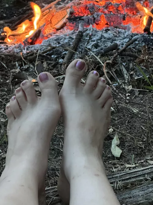 Oh no I dropped a s’mores ! That’s okay, I have another snack for you 😛