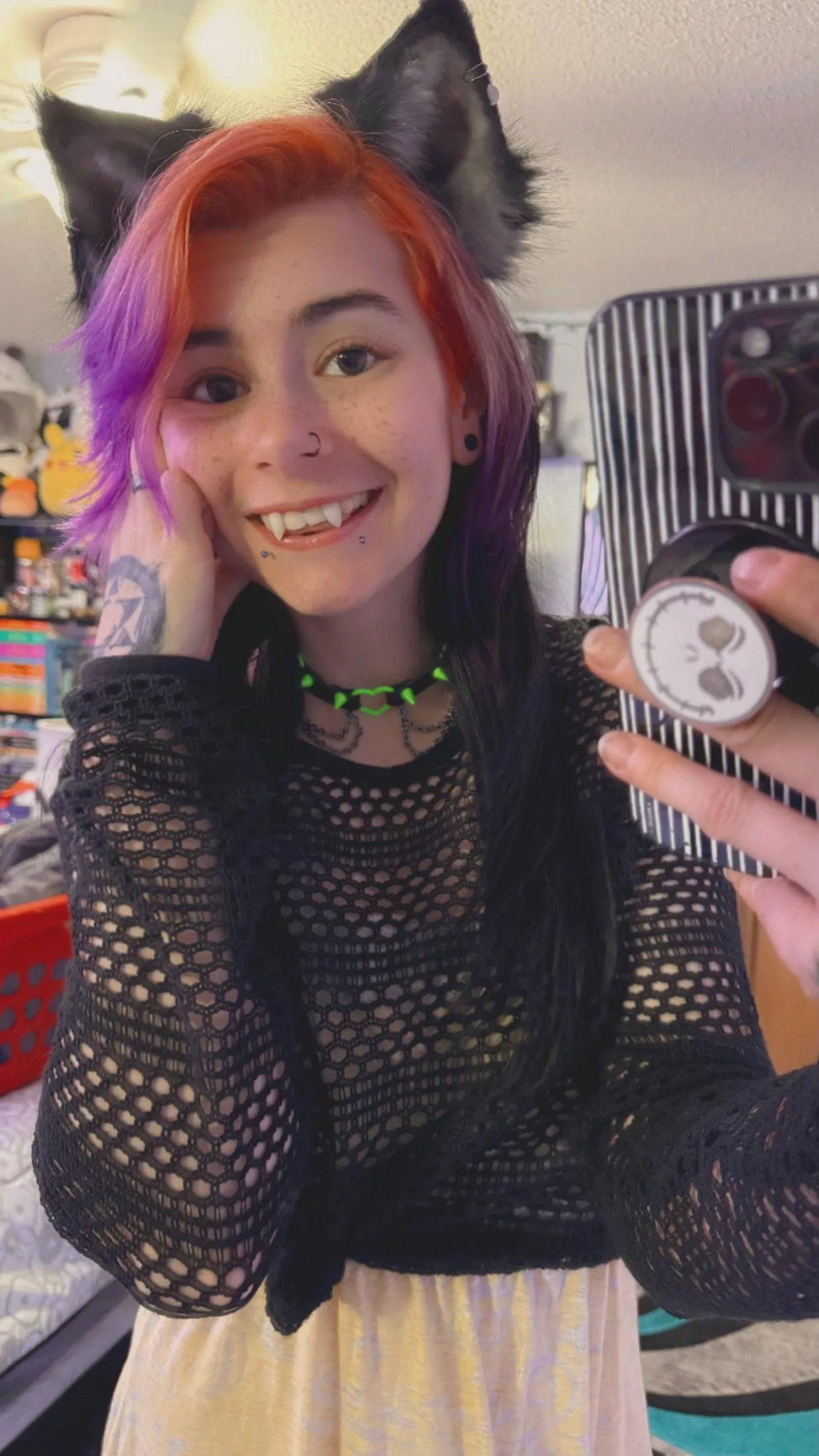 Puppers got new teefs! 🖤