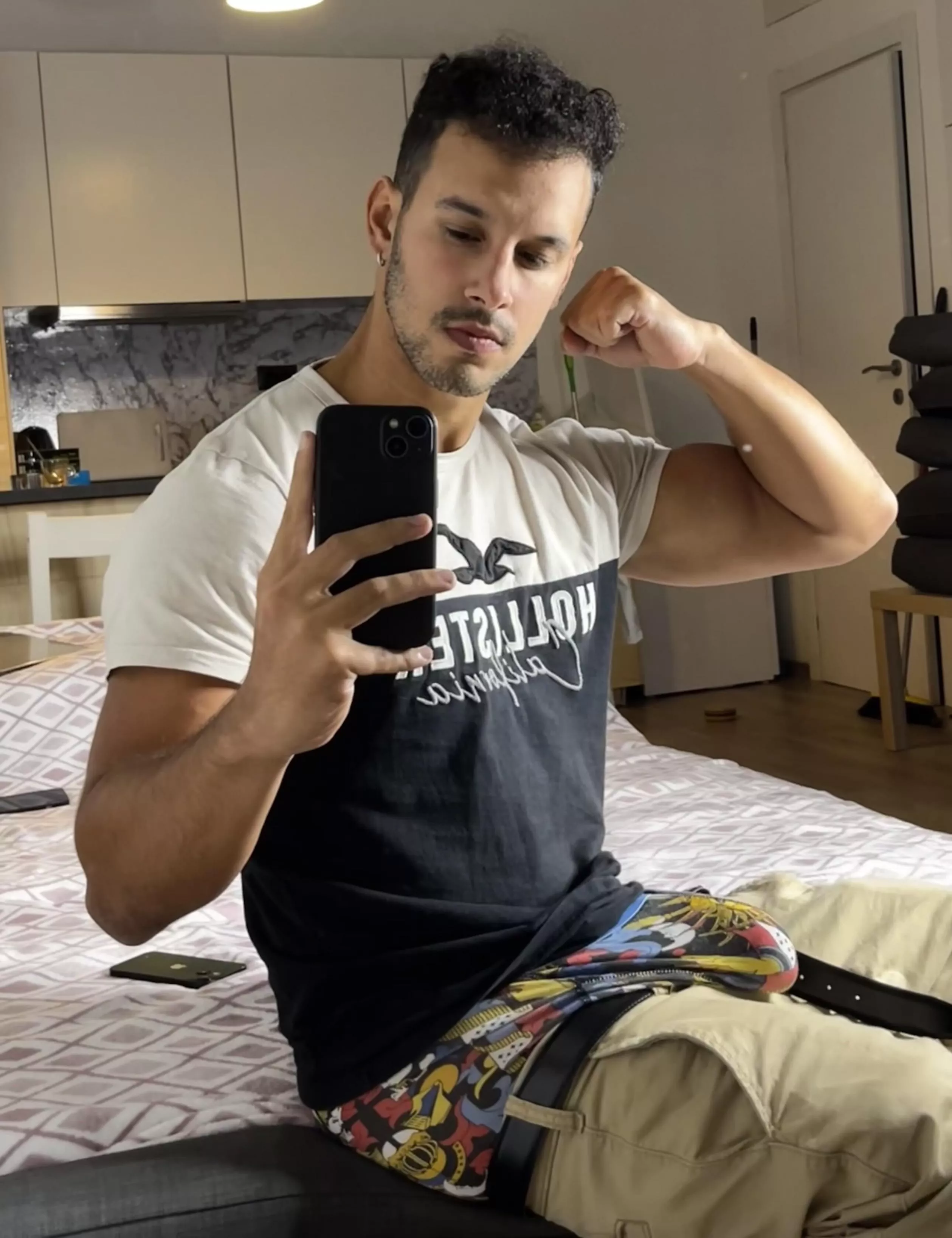 Say 💦 for the nut vid (I'Il actually send it)