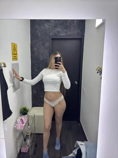 [SELLING] Waiting for you if you’re interested! Sext | Cam | Gfe | Custom content | Rate