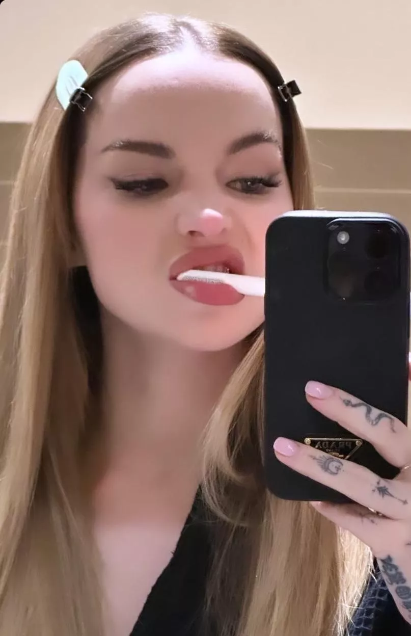 Sexy forehead 🥵🍆