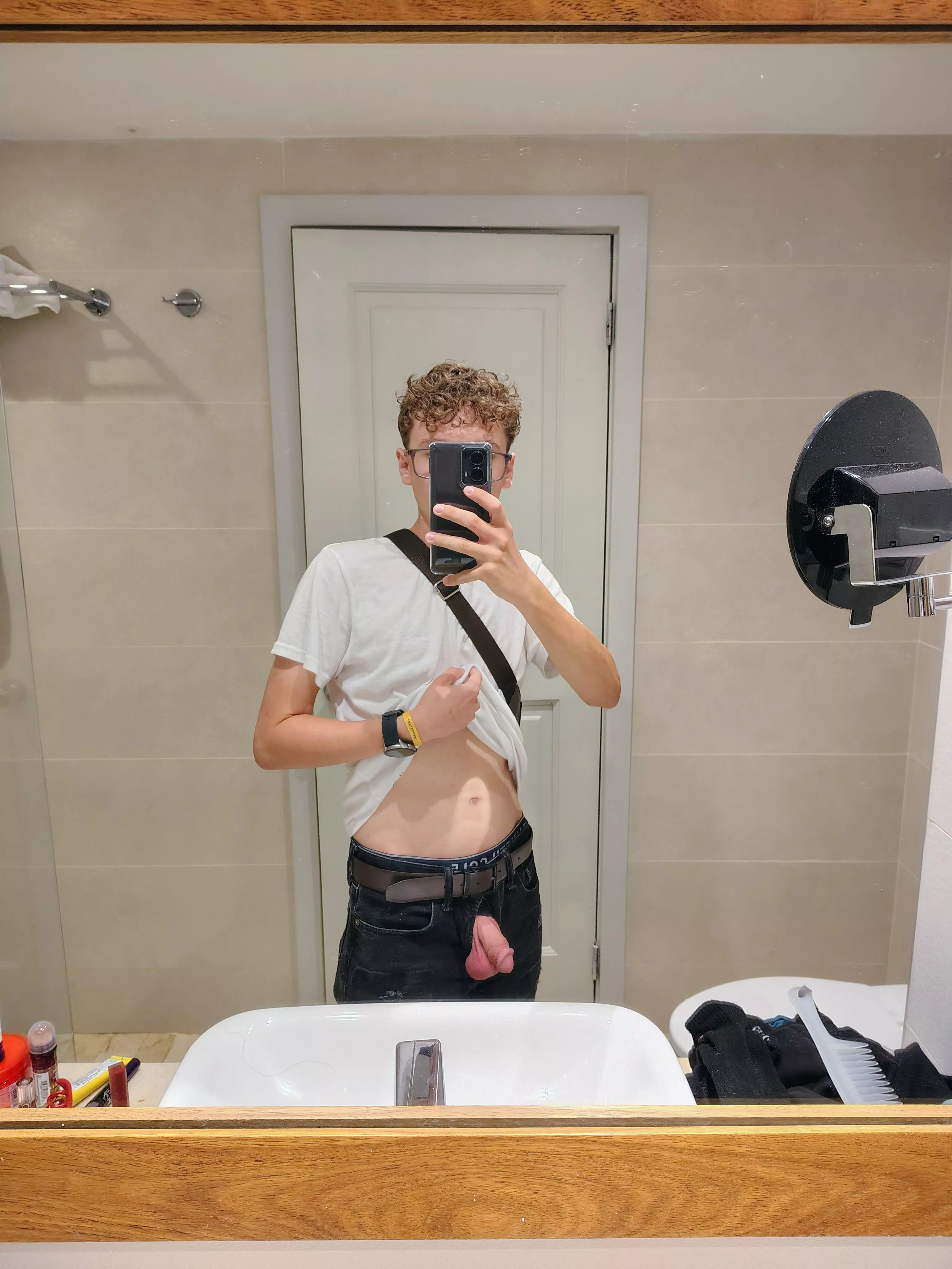 Should I leave the hotel room like this?