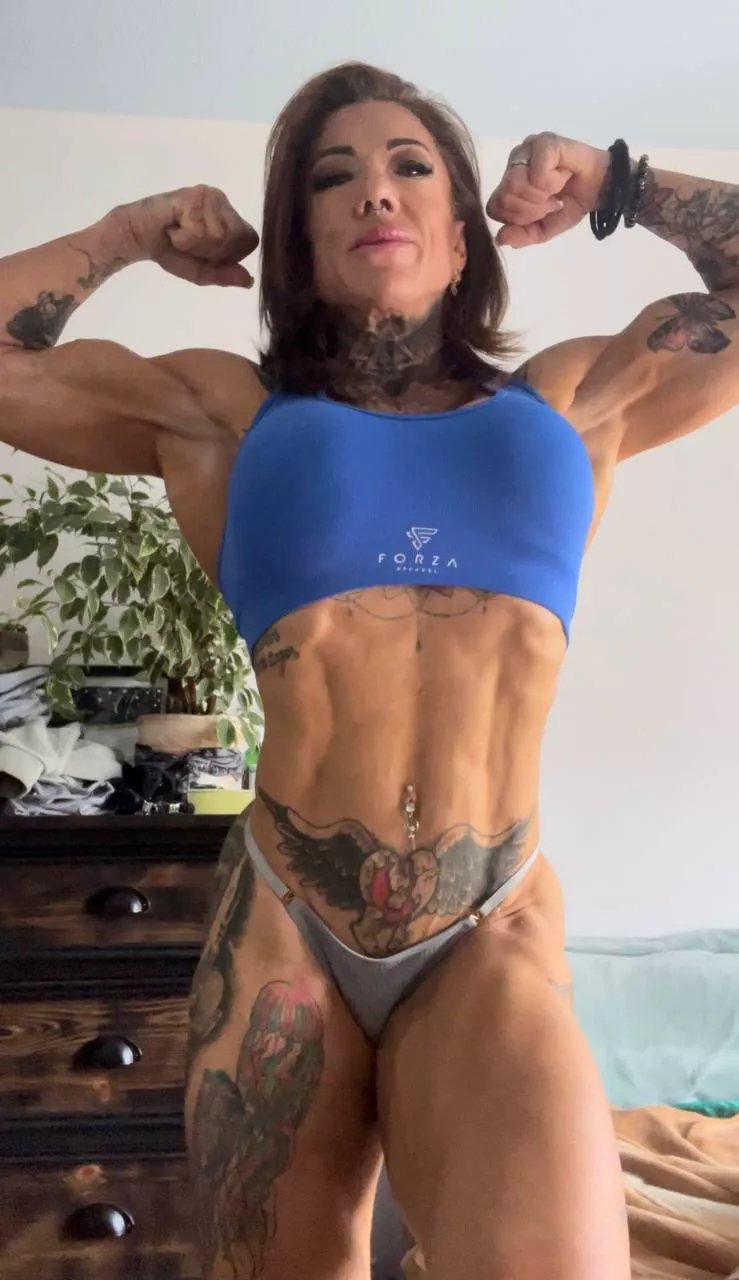 Slim in the waist, thick in the right place