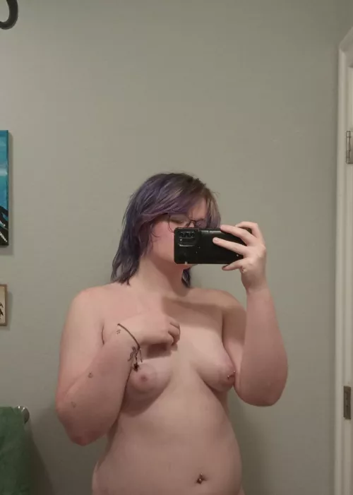 surprise !! I still exist,, just very sad