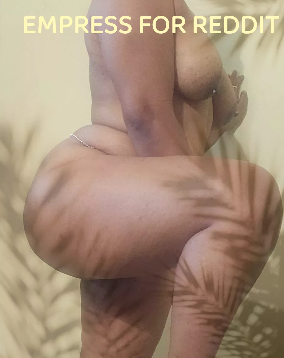 That Thick Indian EXHIBITIONIST 