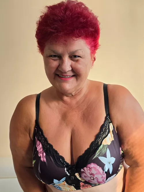 The bra is the best friend of woman's breasts.