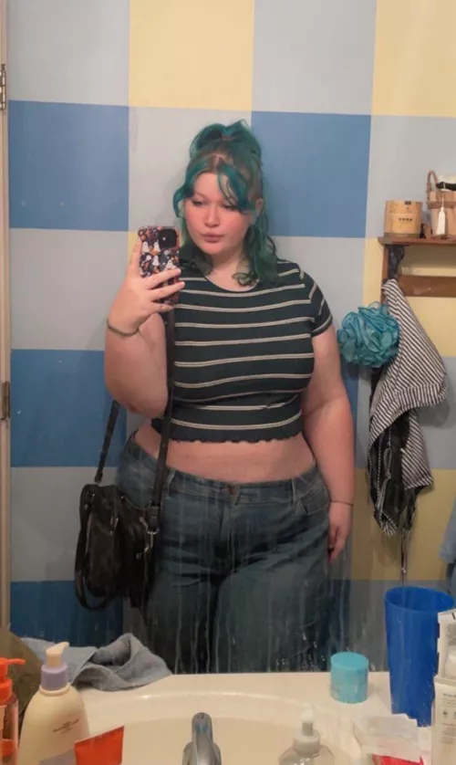 This is exactly how it should be, you pay for my bag and I wear it on a date with a real man 😘