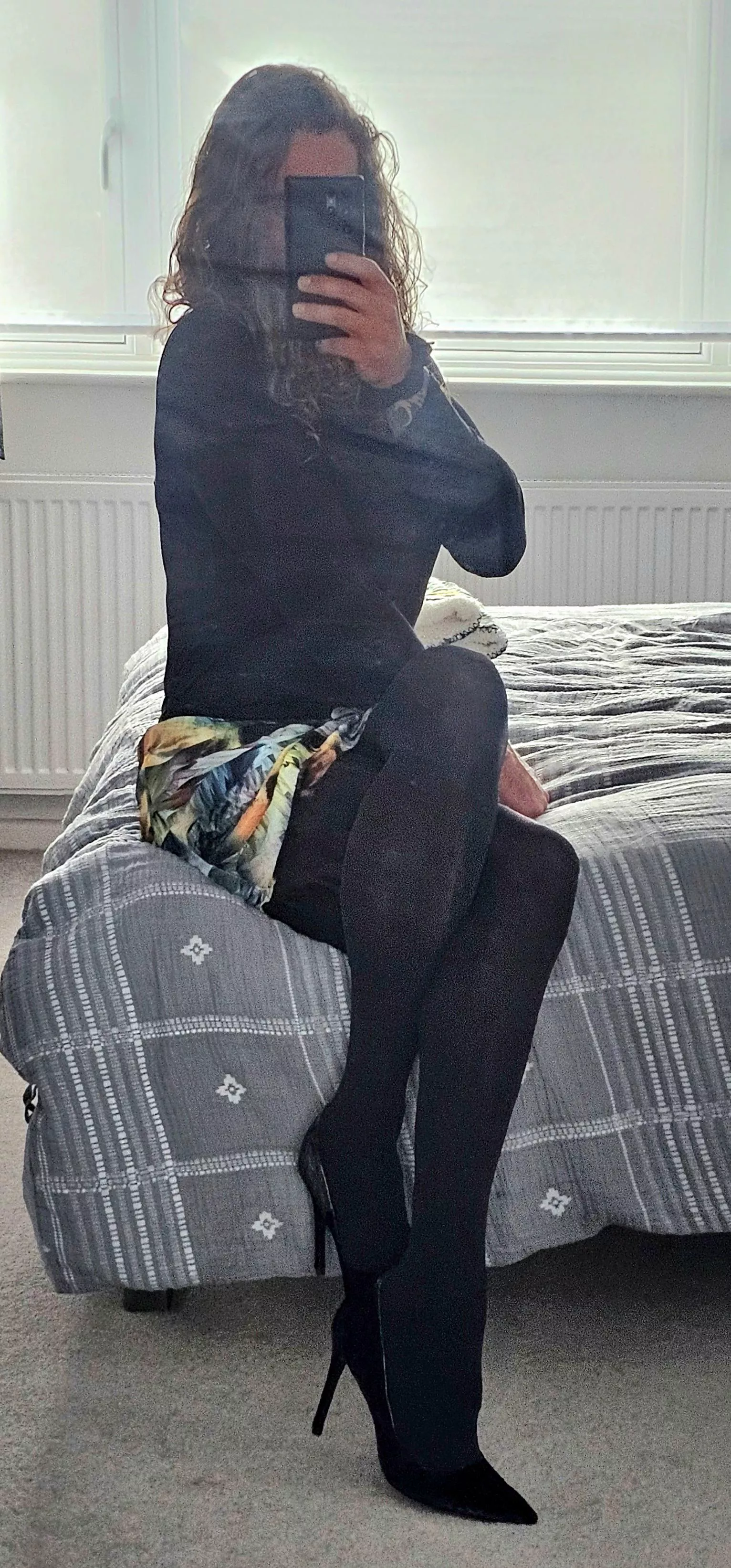 This outfit has me feeling super fem 