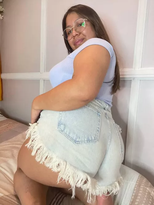 Try to guess if I wore panties under my shorts or not. :)