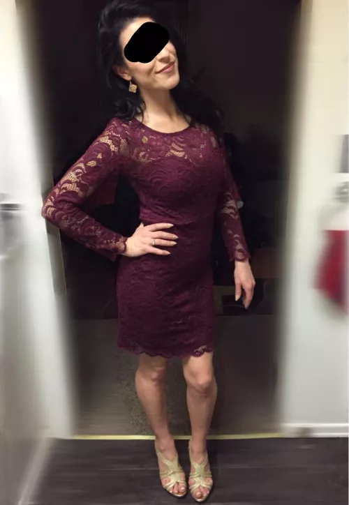upvote if you think my real mom is a milf :) // 0533166e20c03be3d181e9b03b22a99c8cac7ebe63c570d9871599c6c4c762c13d