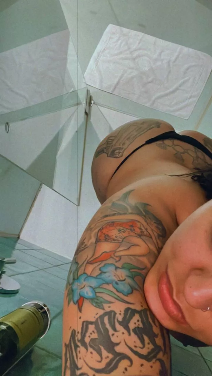 Wondering how many of u would breed me...
