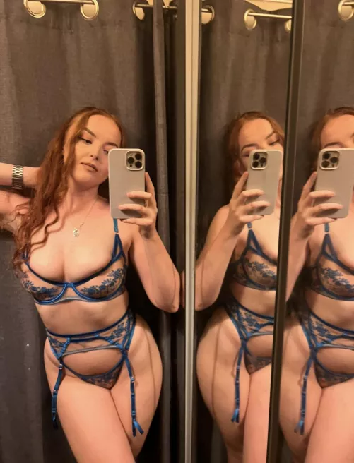 would you cream in a older ginger women while your girlfriend watches [58]