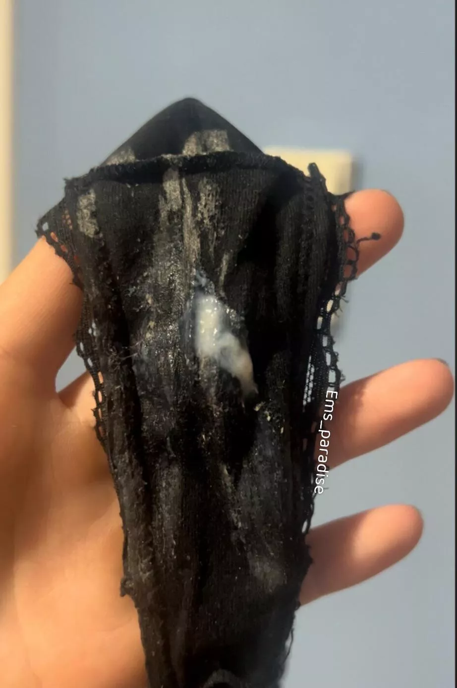 You pull these off me after date night… what’s the next thing you’d do? 🥵🎀💦