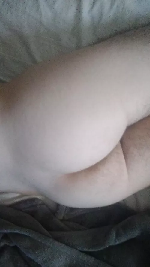 Your face in between me right now if you dare😈💜