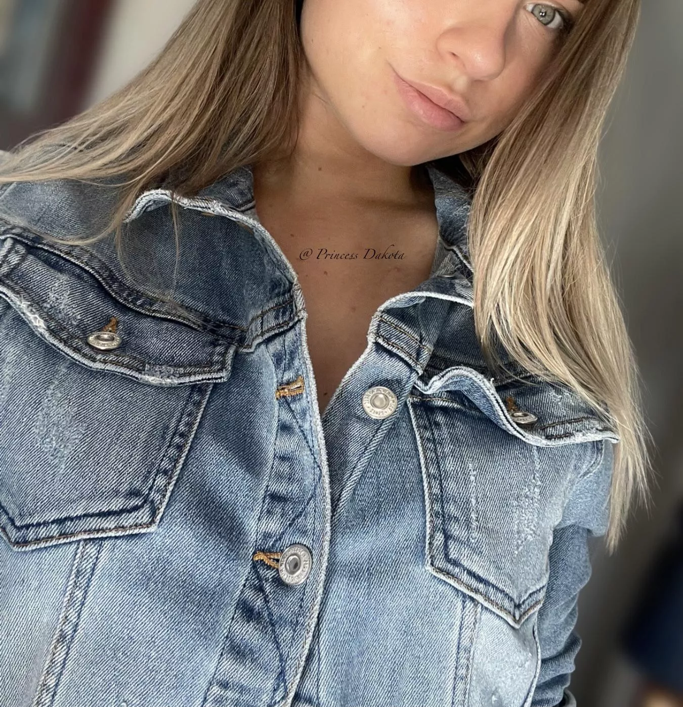 You’re not worth my attention unless you’re showering me with money 