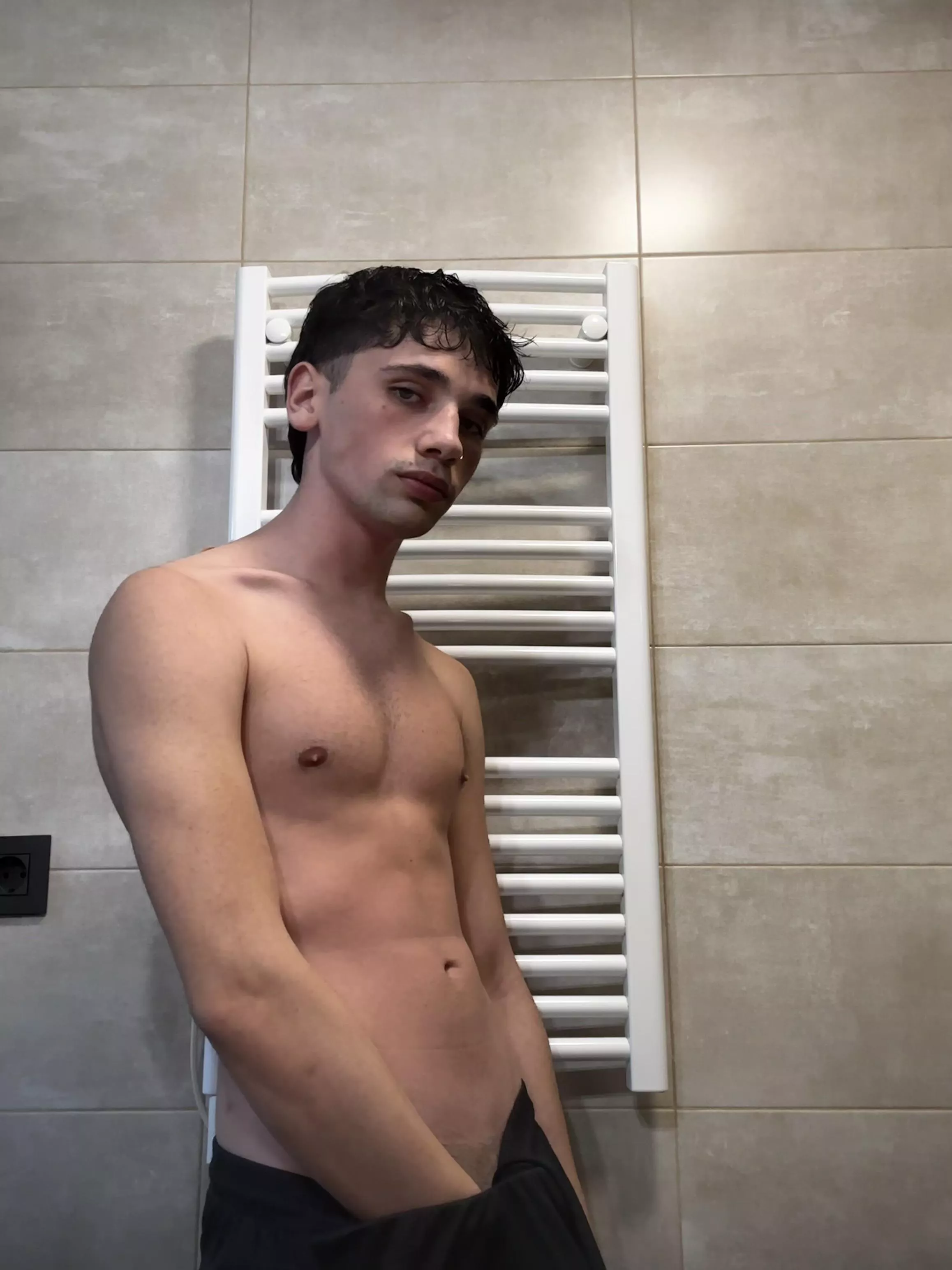 [19] need someone to suck it 