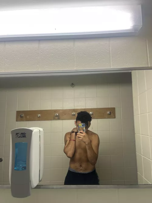 19M4A looking for some fun around my age