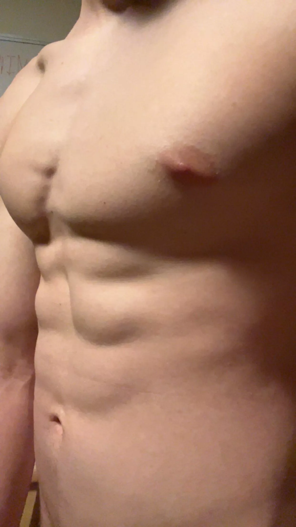 20 looking for fit bros