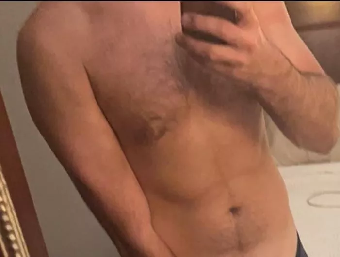 28 [m4f/mf] Downtown Dallas - looking for fun