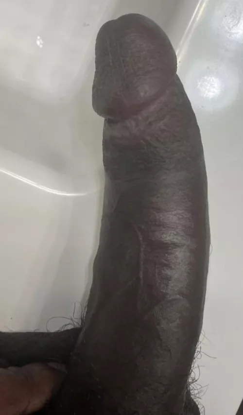 35 [m4f] looking for reg playmate to taste and fill not trying to change anyone’s situation