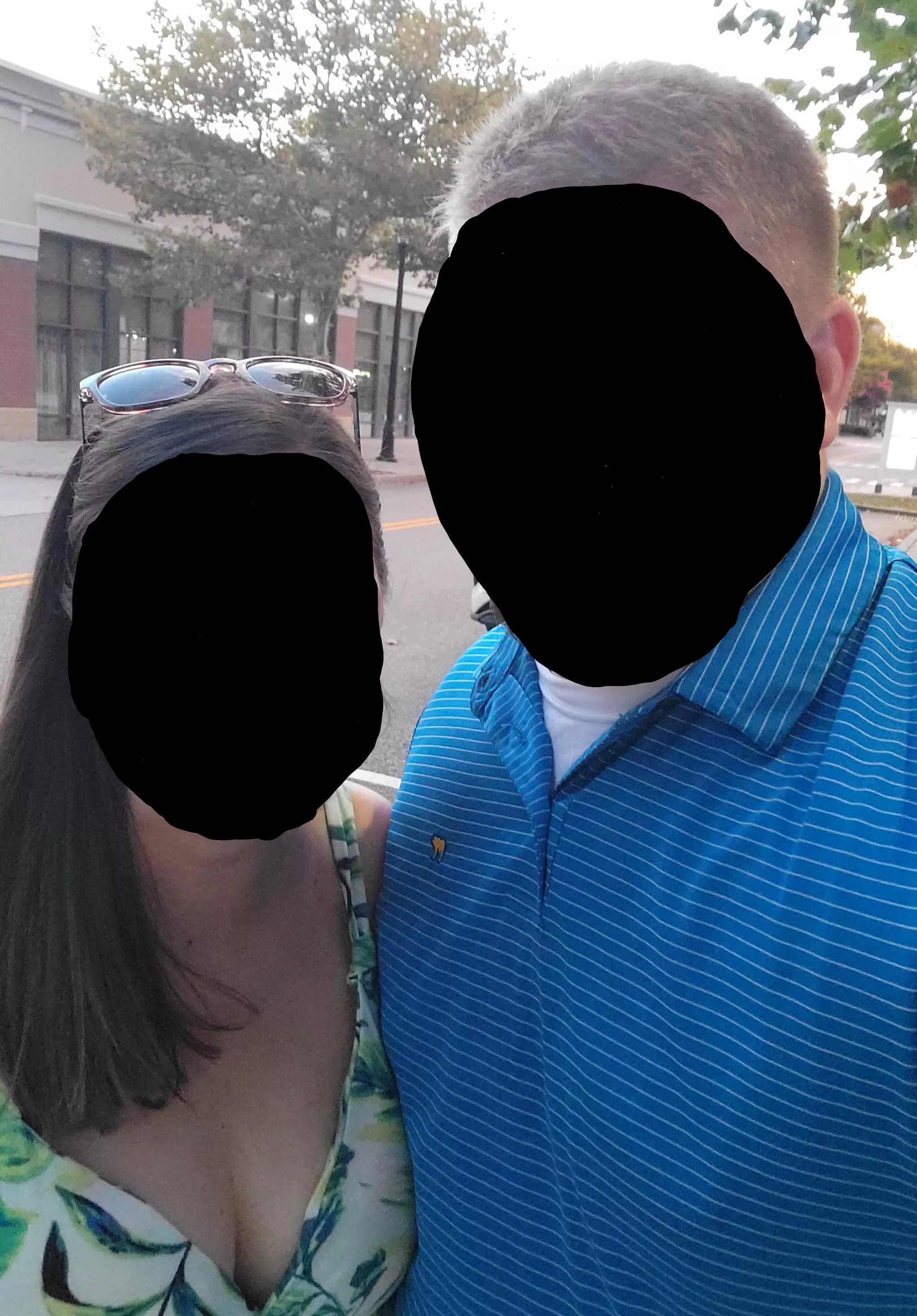 37F/37M [MF4MF] or [MF4F] Charlotte 10/26-10/28