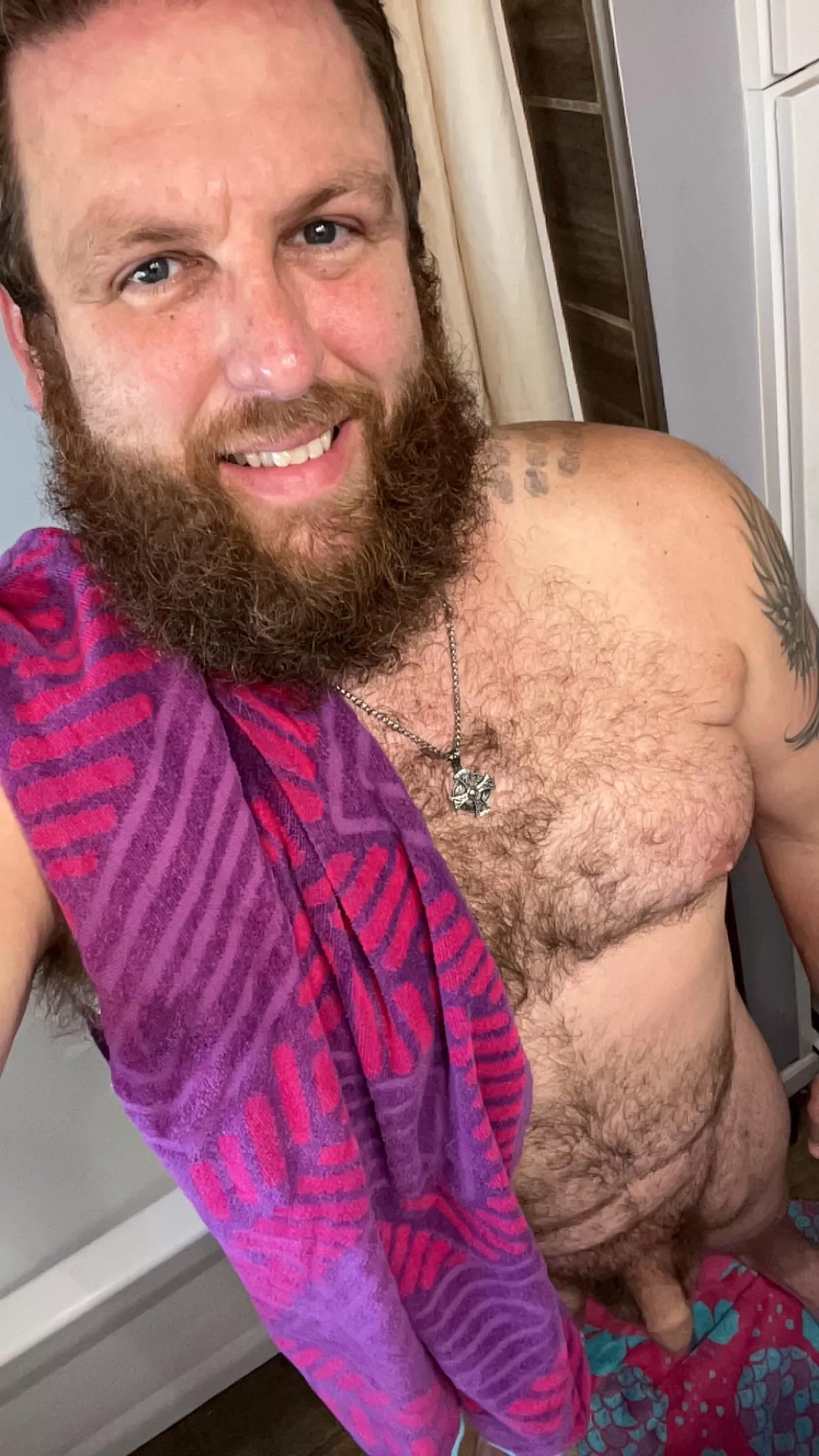 (41)Who likes dad bods with a 7” dick