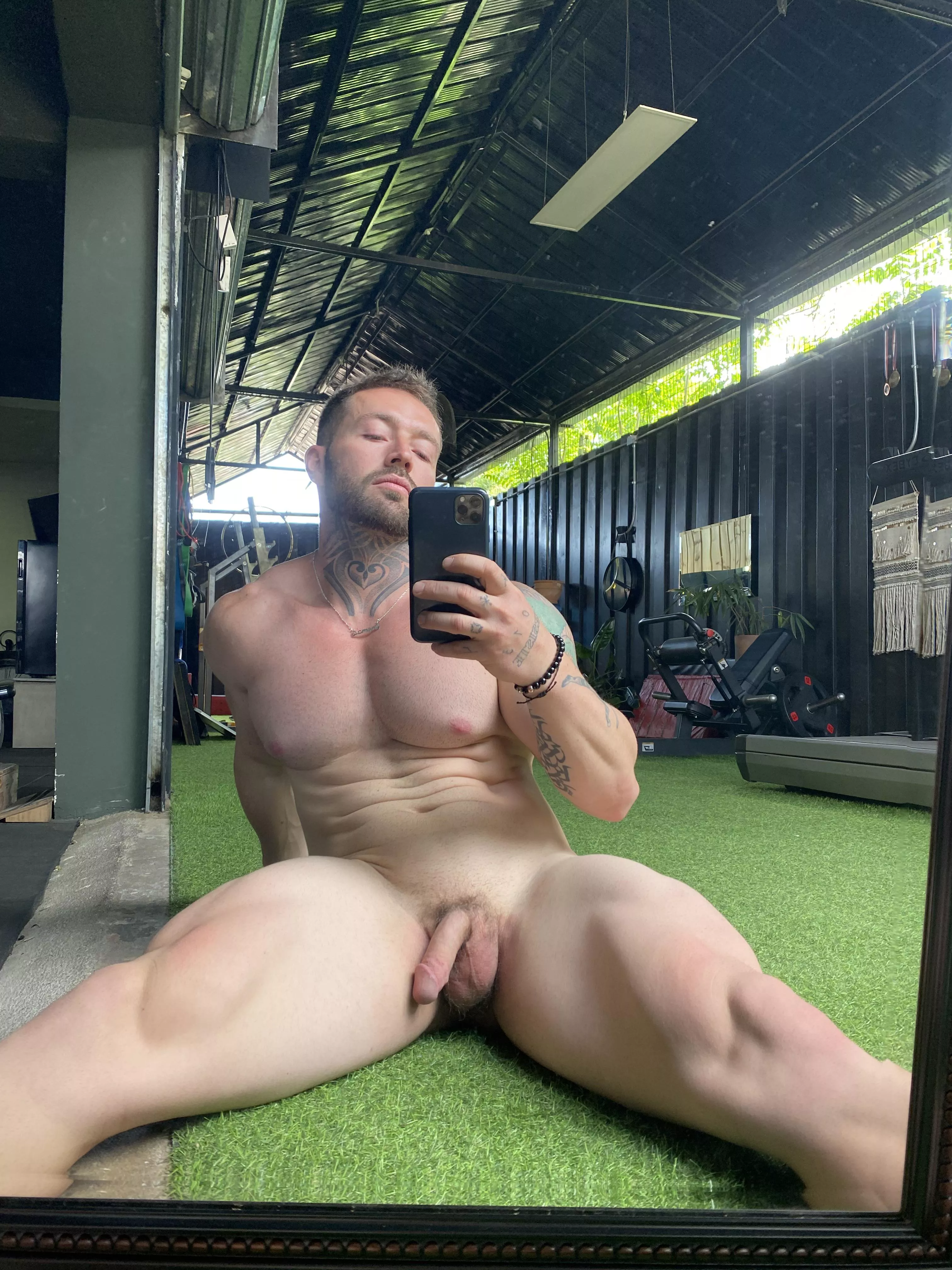 84 kg naked in the gym